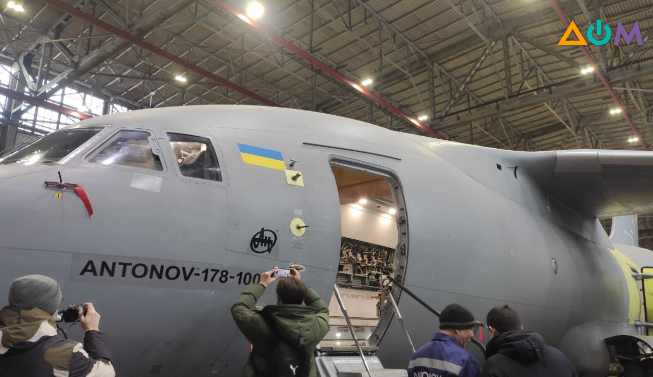 178 100. АН-178 реактивный самолёт. АН-178 транспортный самолёт. Военно транспортные самолеты Турции. Русские транспортные самолеты.