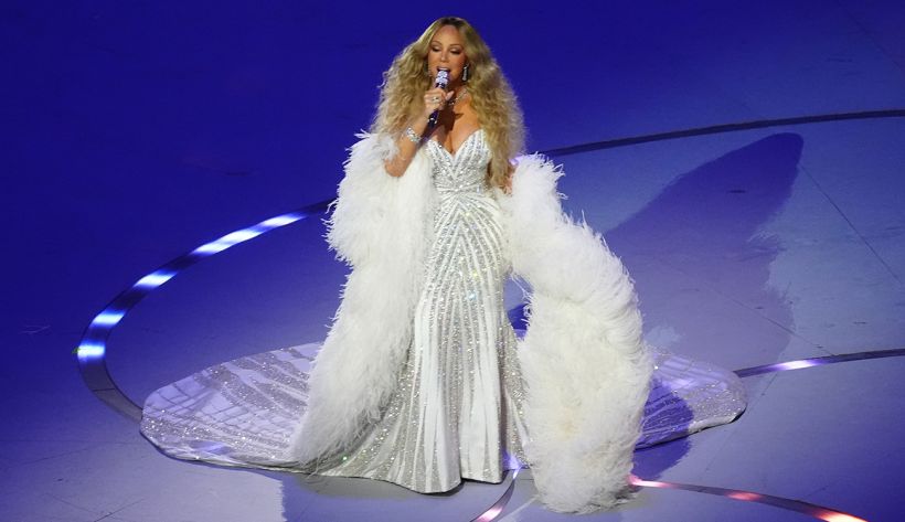 Это изображение имеет пустой атрибут alt; его имя файла - 02_1_-mariah-carey-820x473.jpg